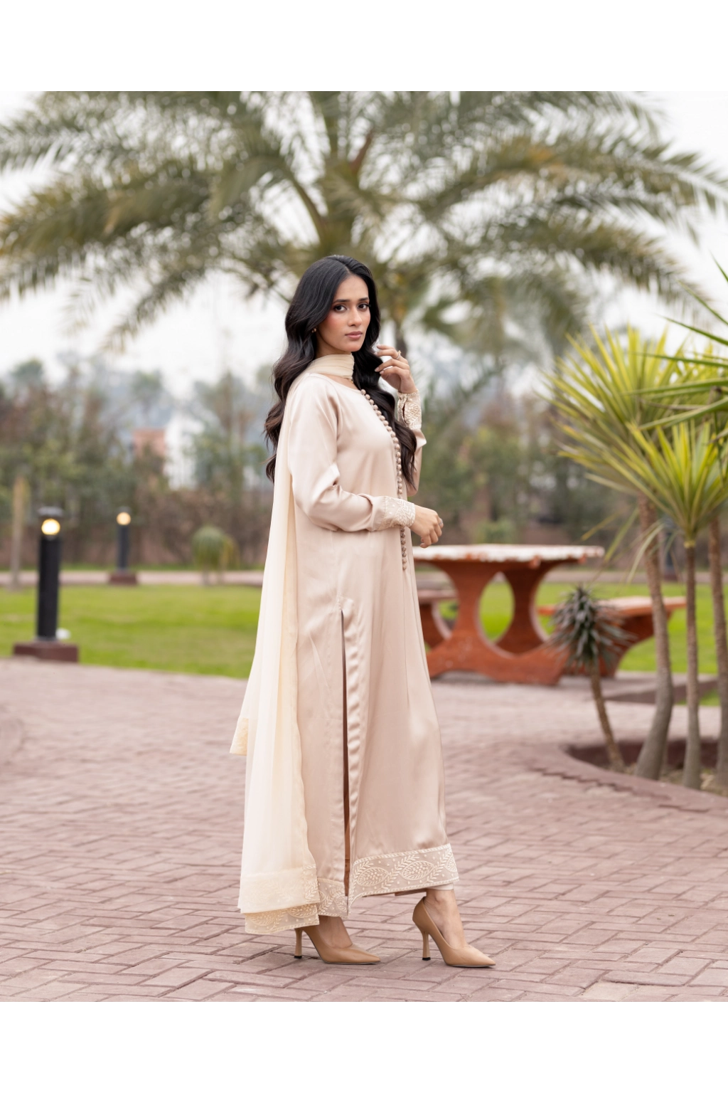 VELORA-2026